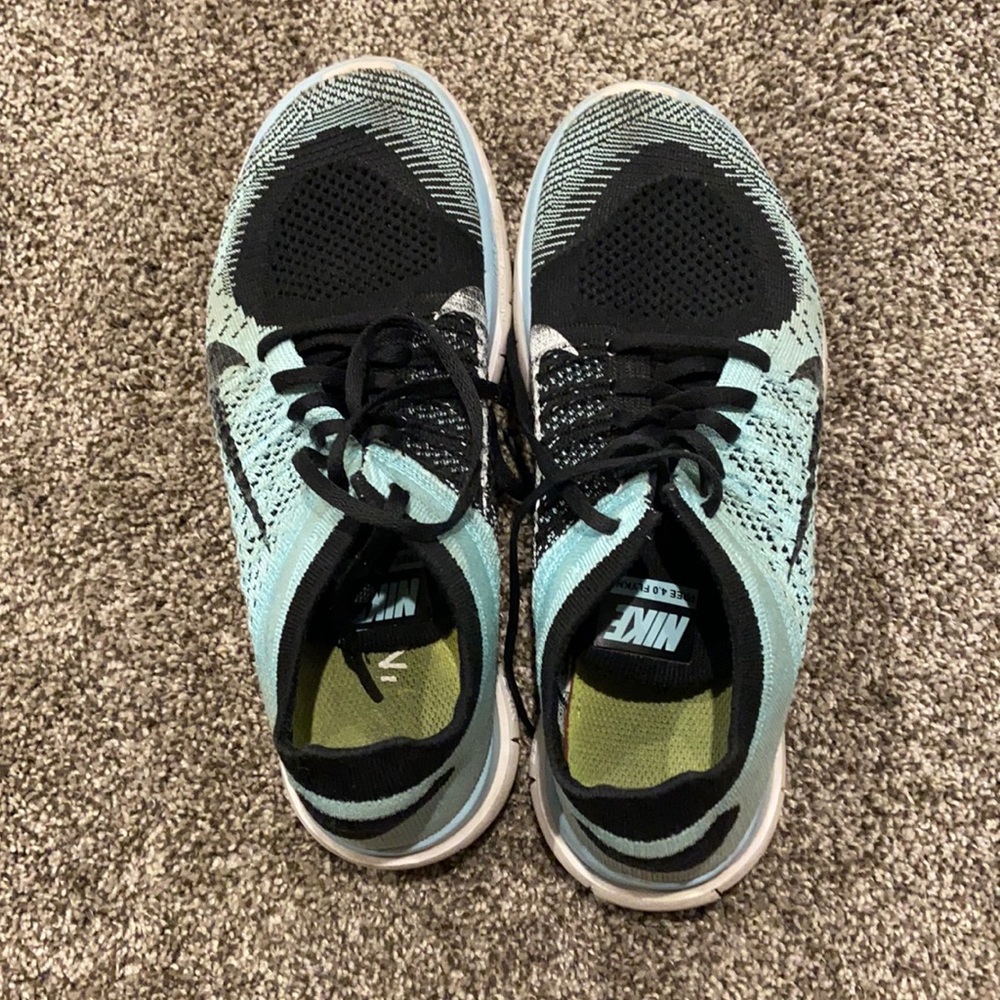 Nike Free Flyknit 4.0 (size 9)